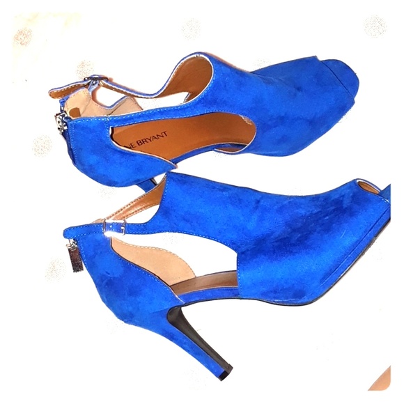 Soft Blue Heels - Picture 1 of 8